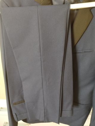 Traje joven de zara 