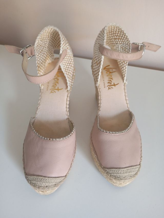 Zeppe Espardeña prodotte in Spagna.