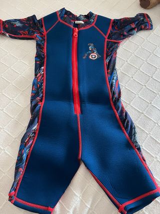 Traje neopreno niño talla 4