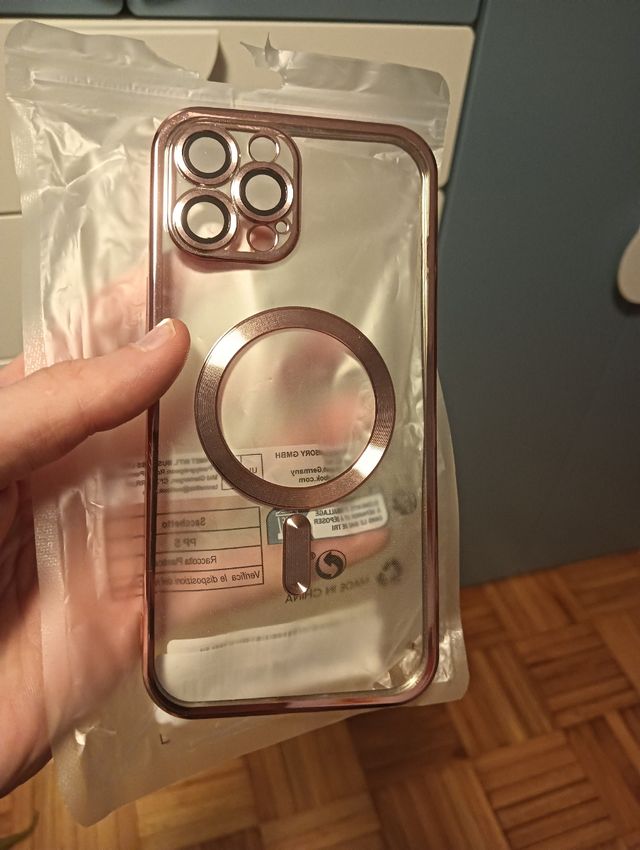 Funda iPhone 12 pro Nueva