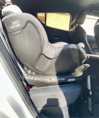 Britax romer dualfix isize