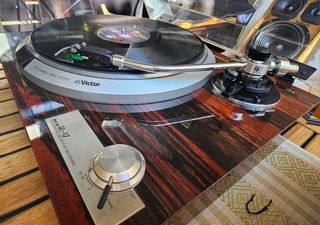 Tocadiscos VICTOR QL A7