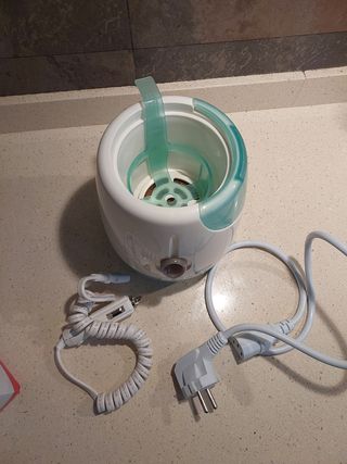 Calentador de biberones Nuk para hogar y coche