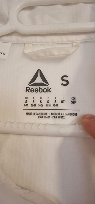 Chaqueta cortavientos ligera de mujer