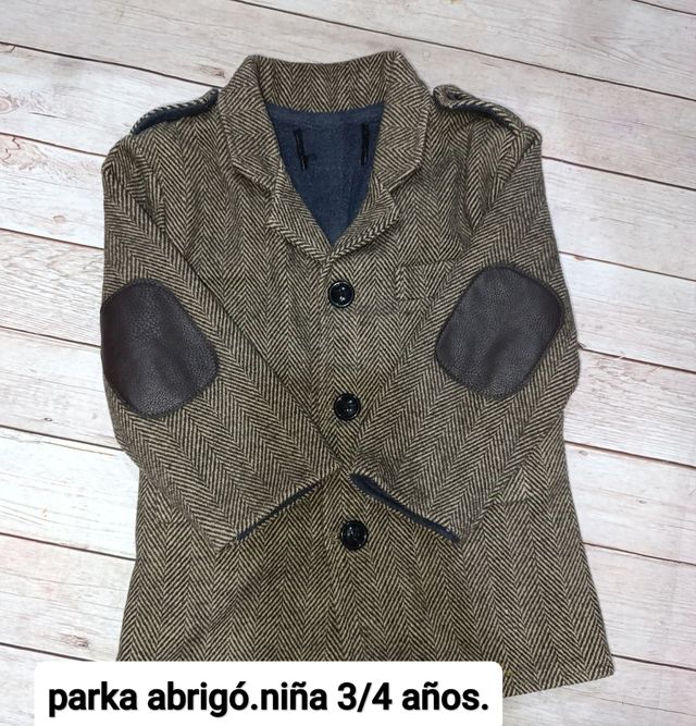 Abrigo o chaqueton de niña talla 3/4 año