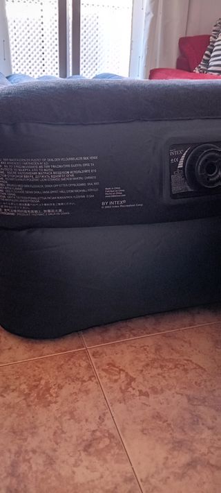 Colchón autohinchable INTEX