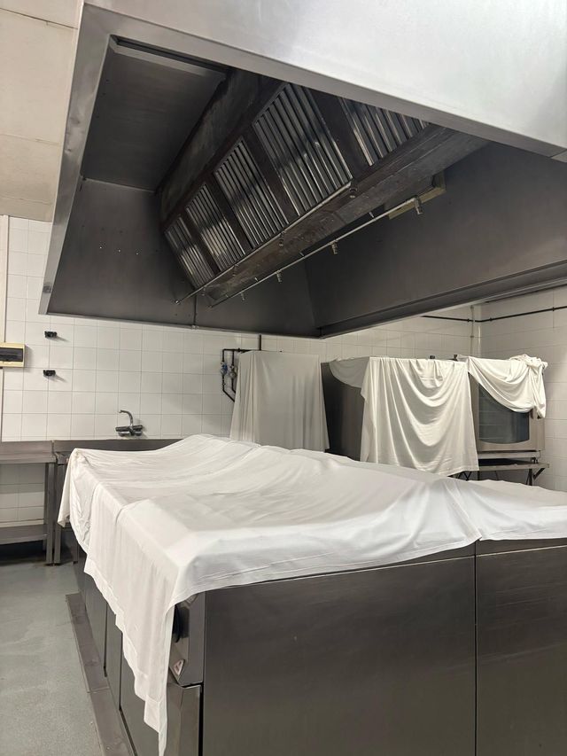 Limpieza de campanas y conductos salida de humos