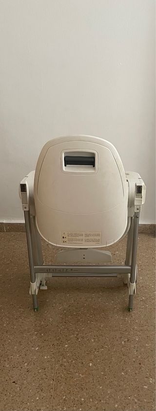 Seggiolone e pannolini Zuma Inglesina
