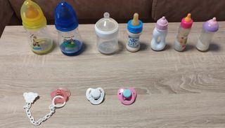 Biberones y chupetes
