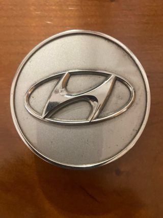 Tapacubo, tapabuje de llanta Hyunday