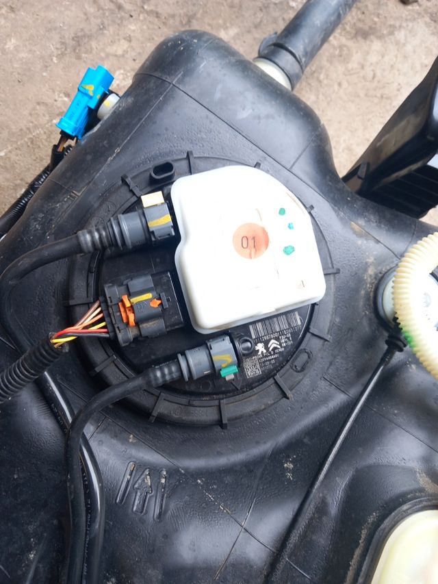 Deposito gasoil citroen berlingo