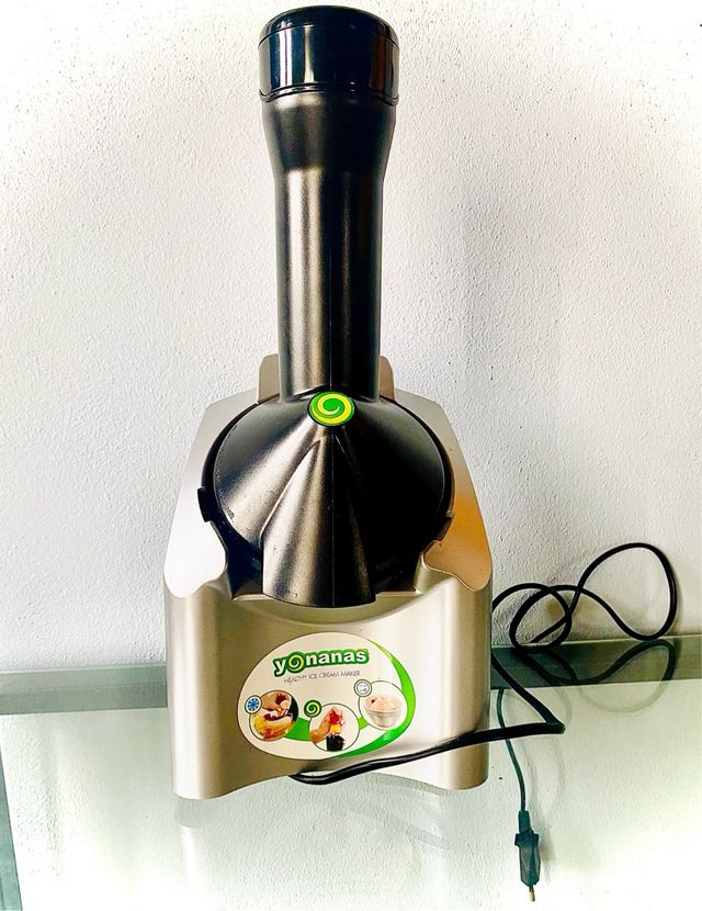 Yonanas Gelatiera di frutta surgelata