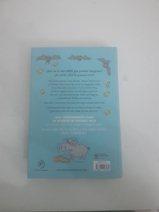 Algo extremadamente raro ha ocurrido en Huggabie Falls (Spanish Edition)