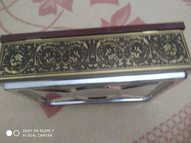 Caja metálica decoracion