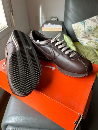 Nike Cortez Leather marrón 