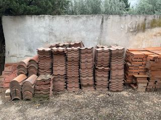 Se venden Tejas varias clases