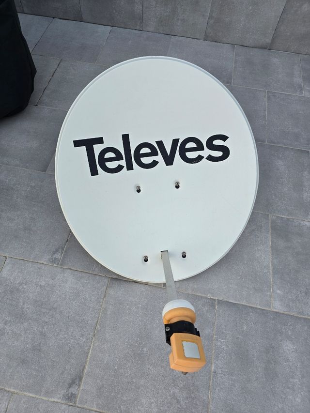 Antena Parabólica televes 60 diámetro