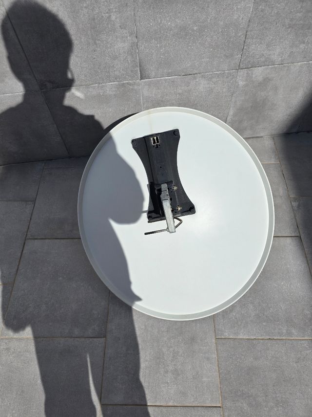 Antena Parabólica televes 60 diámetro