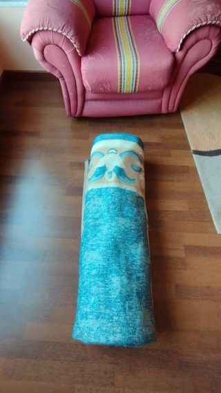 Alfombra grande azul