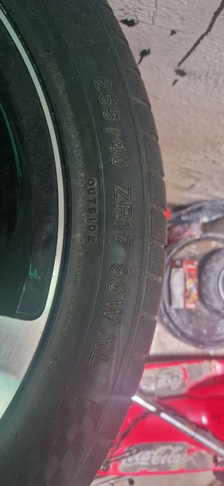 Llantas con neumático 255 40 zr17 98w xl