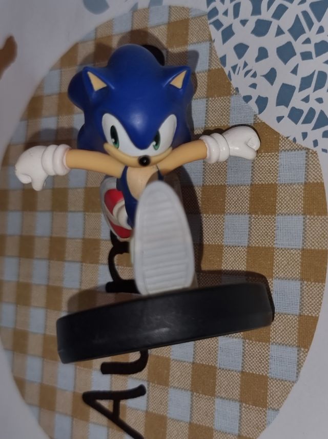 Amiibo Sonic e Reset Nintendo