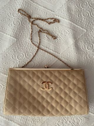 Cartera ante beige
