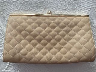 Cartera ante beige