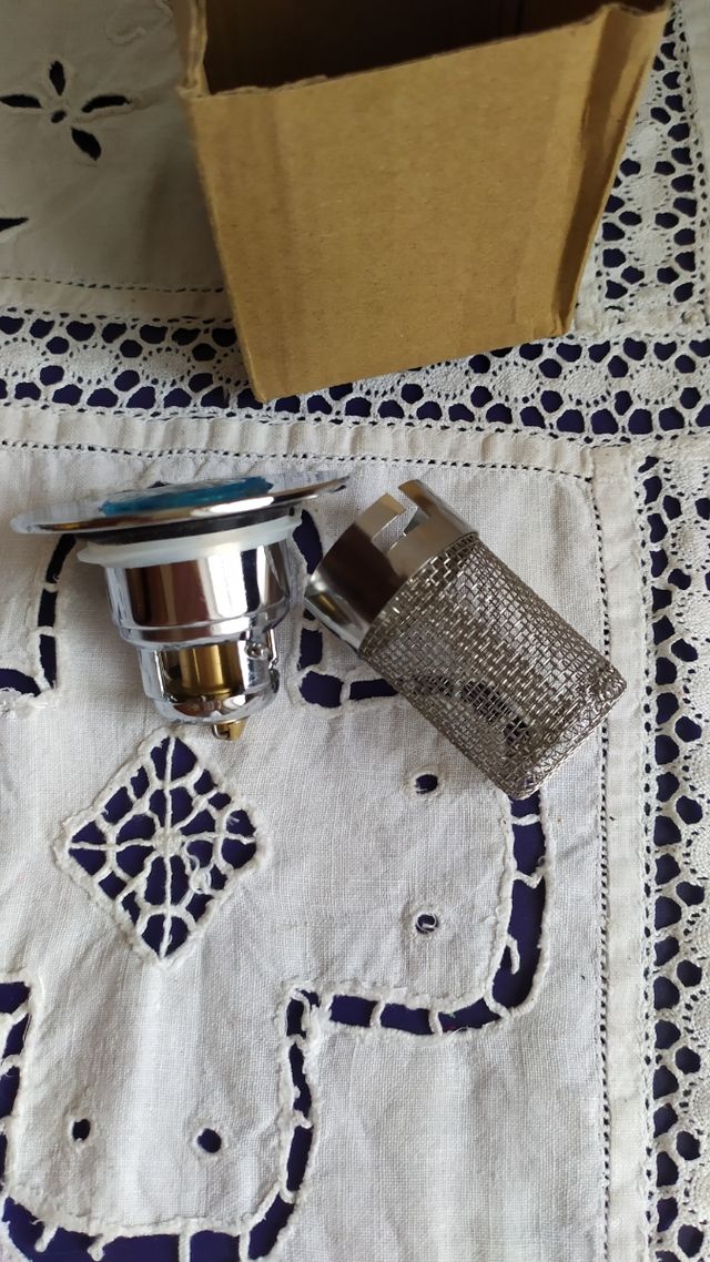 Tappo lavandino con filtro pressionen