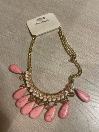 Collares