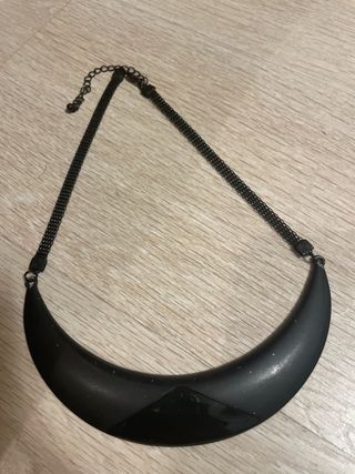 Collares