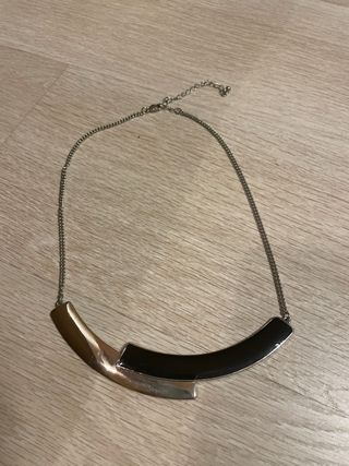 Collares