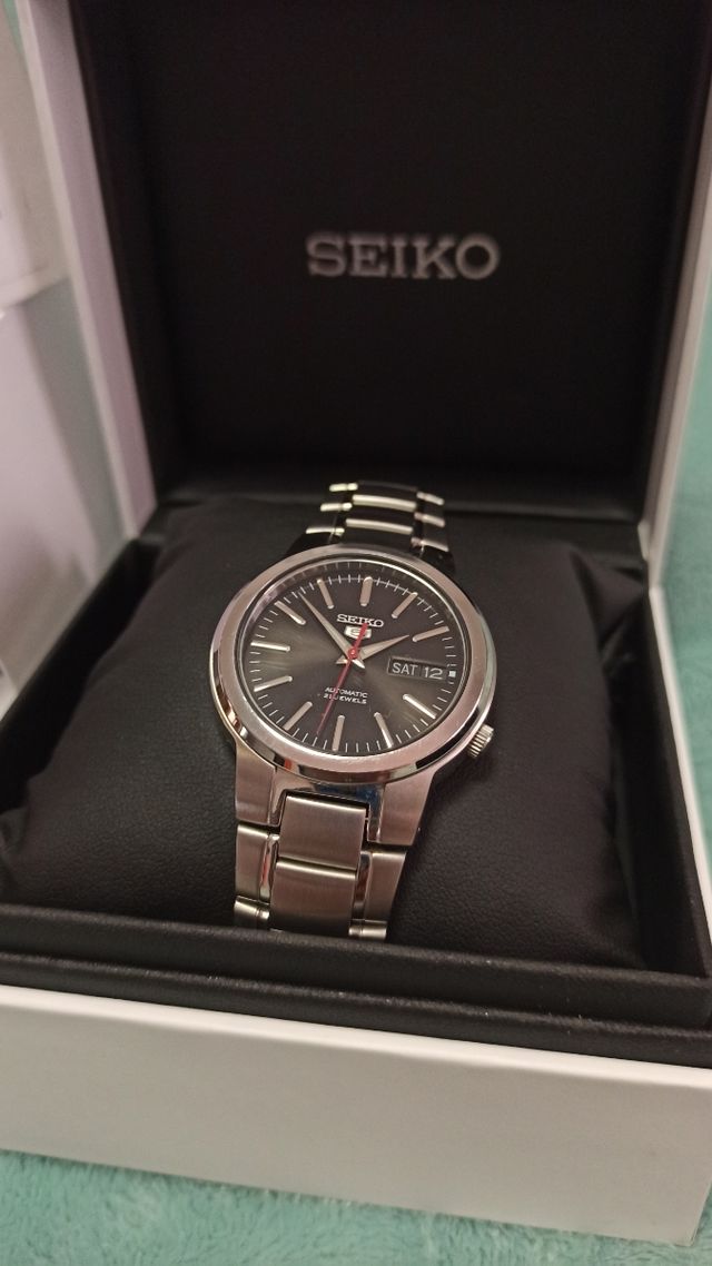 Seiko 5 SNKA07k1 automático
