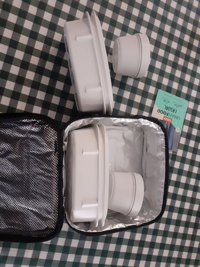 Portacomida o fiambrera