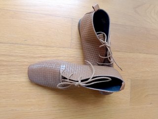 Botines de mujer Gaimo.Talla 39.Nuevos.