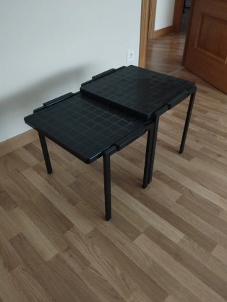 Vendo mesas negras de diseño