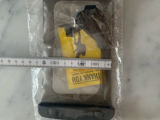 Custodia impermeabile per cellulare