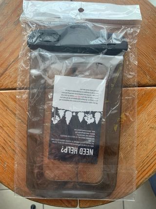 Custodia impermeabile per cellulare