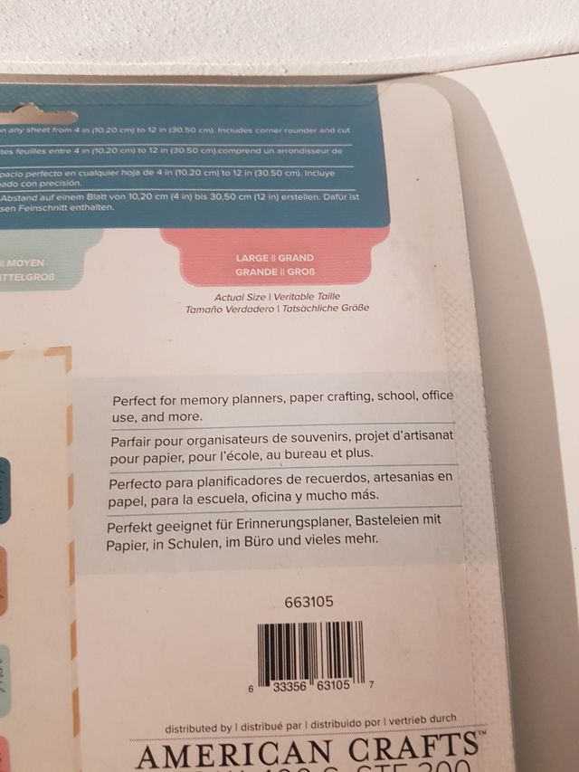 Tablero perforador de pestañas manuali