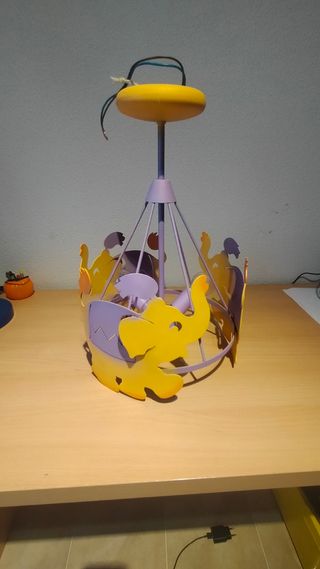 Lámpara habitación infantil