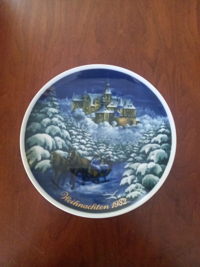 Piatto natale royal tettau 1982