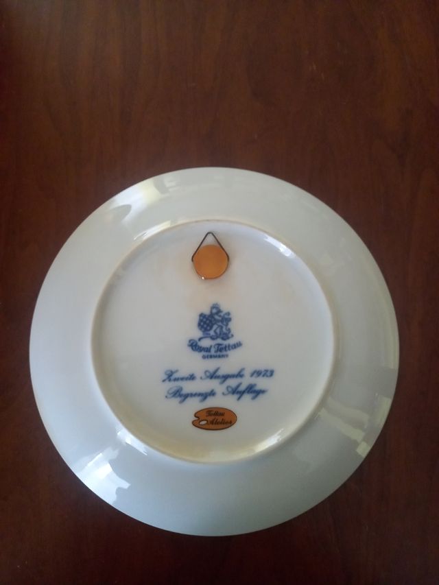 Piatto natale royal tettau 1973