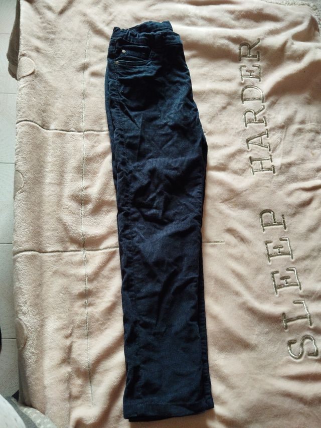 Pantalón azul marino pana