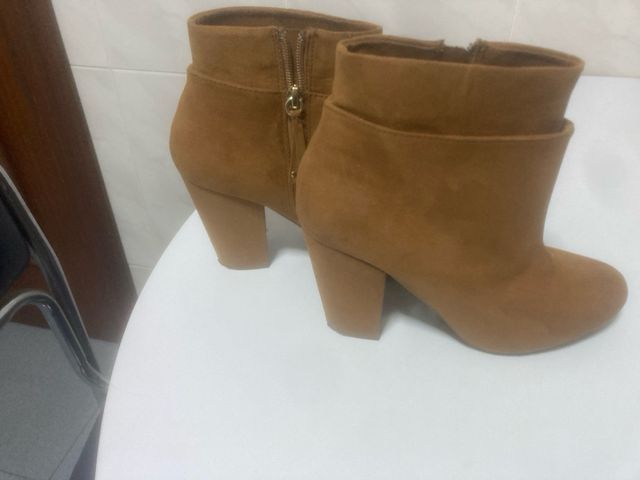 Botines bershka 36