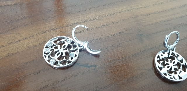 Orecchini "Guess" in metallo