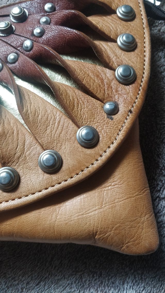 Bolso de piel NUEVO artesano
