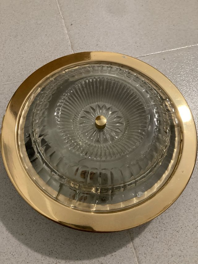 Plafón techo dorado