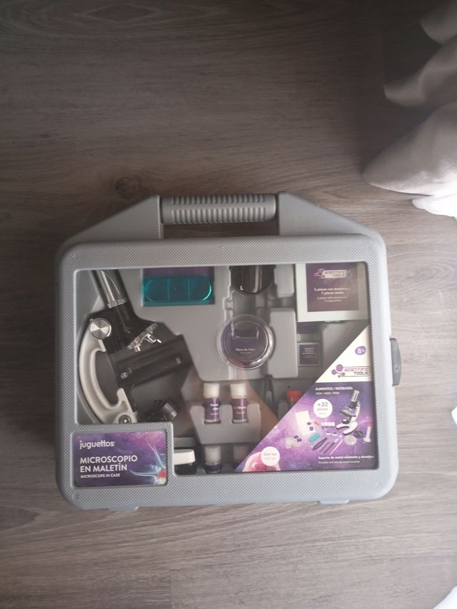 MICROSCOPIO EN MALETÍN 🔬