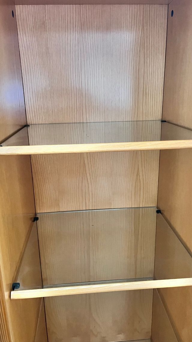 Vitrina madera maciza