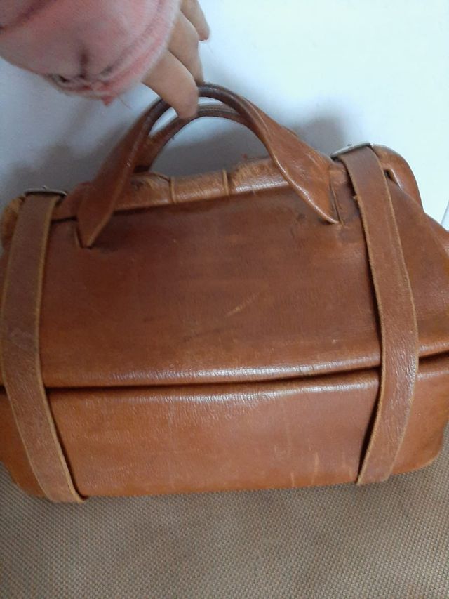 Maletín de cuero