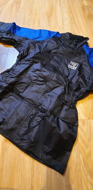 Chubasquero de moto BKS